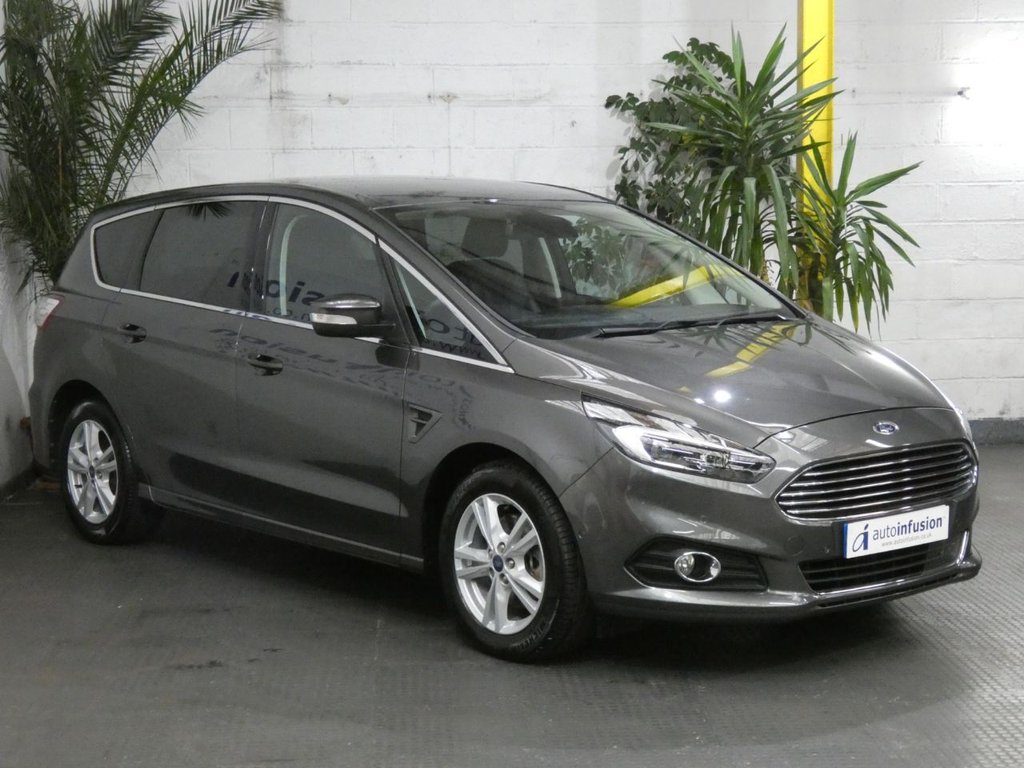 View our FORD S-MAX
