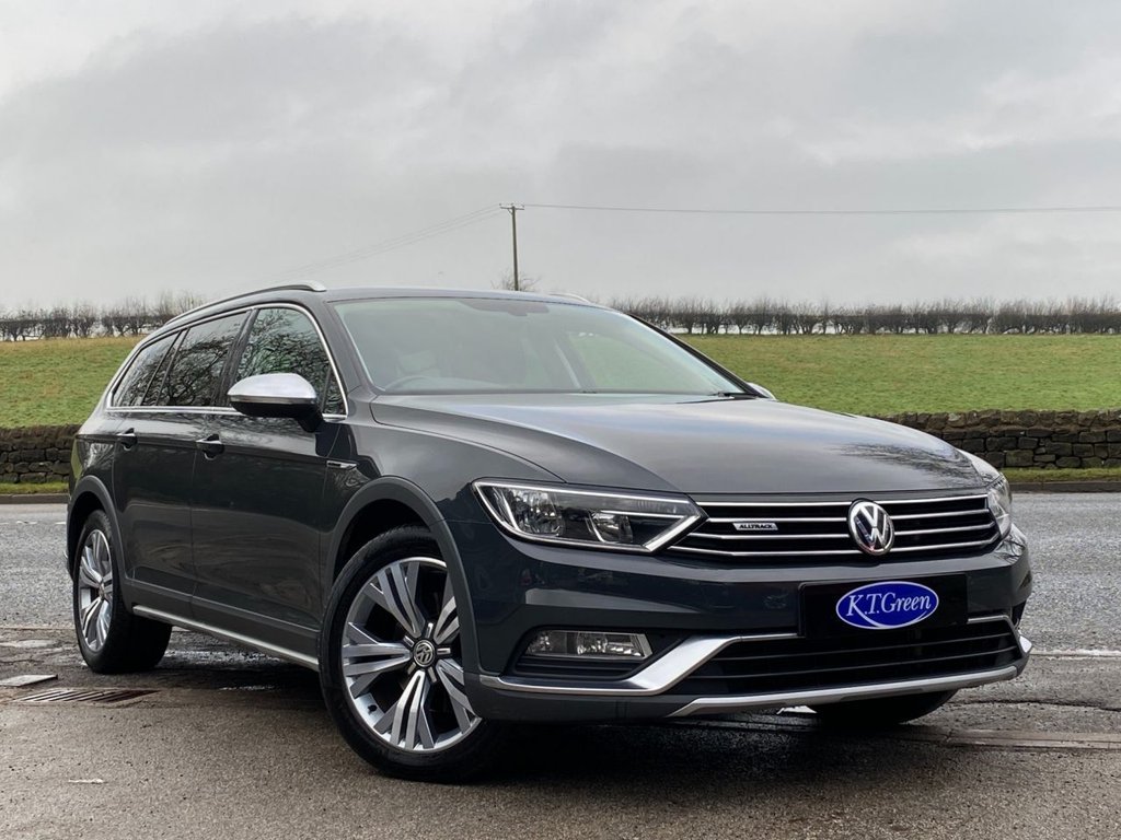 View our VOLKSWAGEN PASSAT