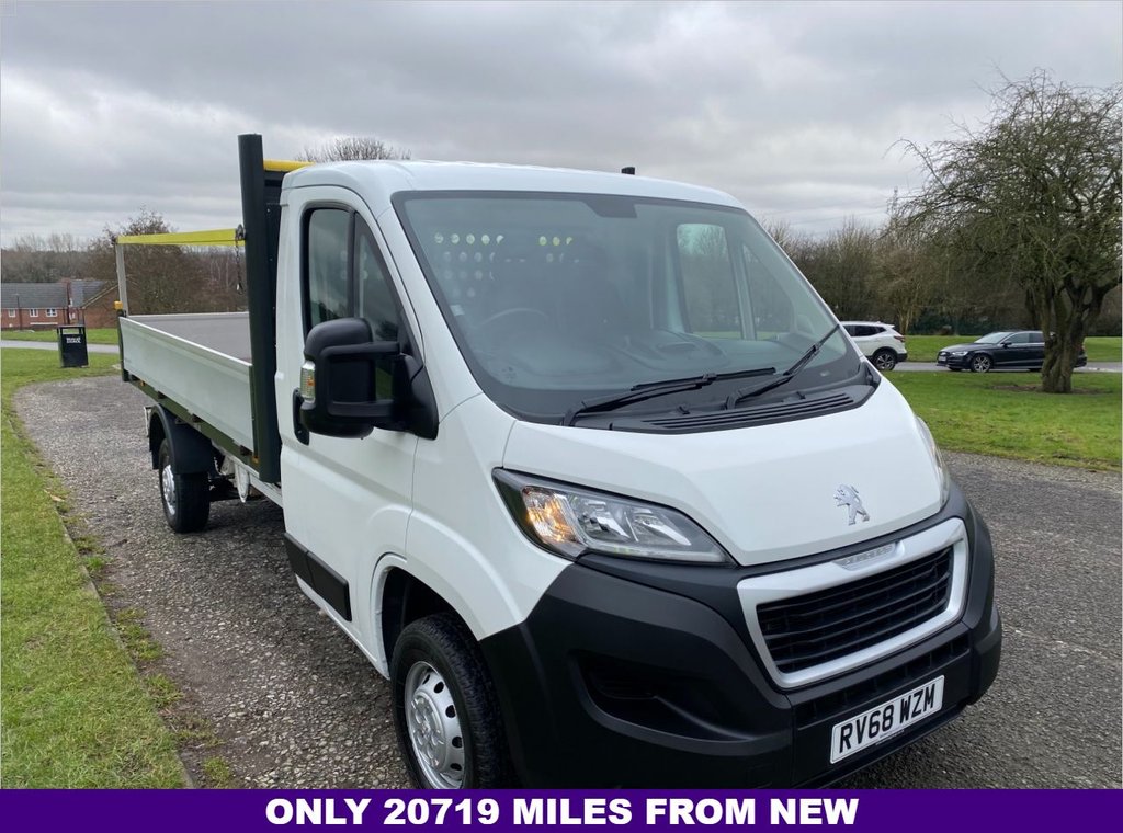 View our PEUGEOT BOXER