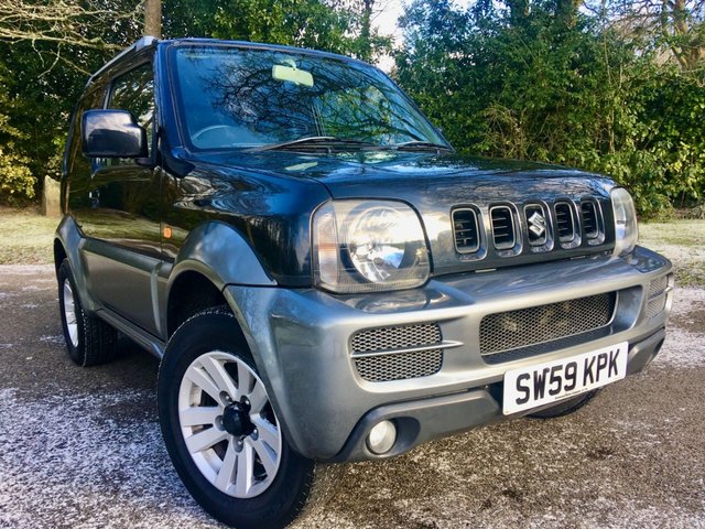 2010 59 Suzuki Jimny 1.3 SZ4 3d AUTO 85 BHP ONLY 40,000 MILES/ HALF BLACK LEATHER/RARE AUTOMATIC