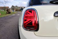 USED 2018 18 MINI HATCH COOPER 2.0 COOPER S 3d 190 BHP APPLE, NAV, LTHR SEATS!