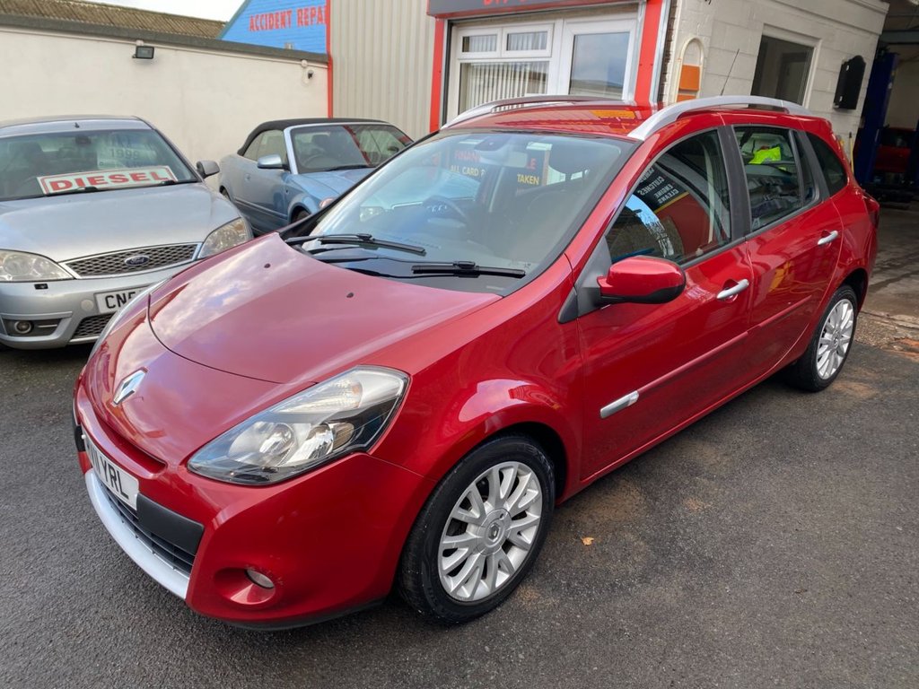 View our RENAULT CLIO