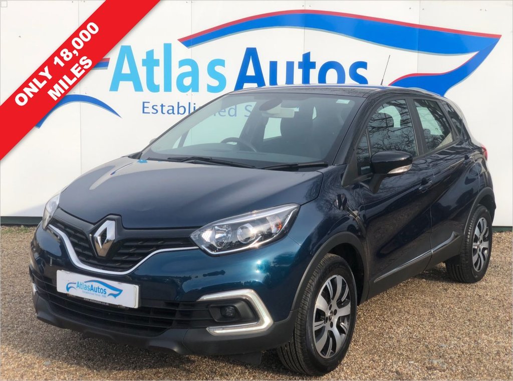 View our RENAULT CAPTUR