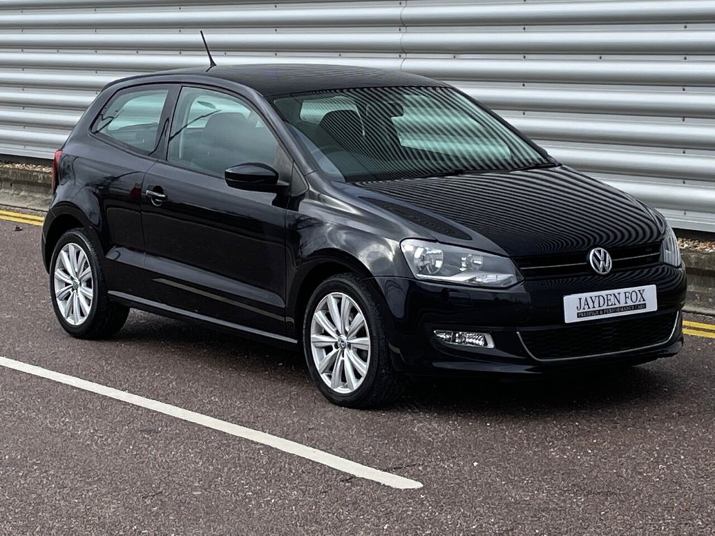 View our VOLKSWAGEN POLO