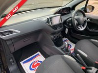 USED 2014 14 PEUGEOT 208 1.2 STYLE 3d 82 BHP IDEAL 1ST CAR - &pound;20 PER YEAR ROAD TAX - SATELLITE NAVIGATION - PANORAMIC GLASS ROOF - LOW INSURANCE GROUP - 1 OWNER FROM NEW HAVING COVERED ONLY 38,346 MILES