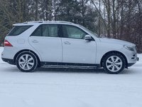 USED 2013 62 MERCEDES-BENZ M-CLASS 3.0 ML350 BLUETEC SPECIAL EDITION 5d 258 BHP 4WD AUTO Sunroof Memory Leather