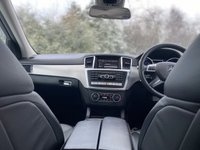 USED 2013 62 MERCEDES-BENZ M-CLASS 3.0 ML350 BLUETEC SPECIAL EDITION 5d 258 BHP 4WD AUTO Sunroof Memory Leather