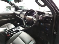 USED 2019 19 TOYOTA HI-LUX 2.4 INVINCIBLE X 4WD D-4D DCB 4d 147 BHP 