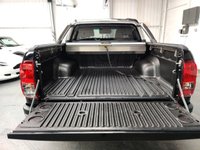 USED 2019 19 TOYOTA HI-LUX 2.4 INVINCIBLE X 4WD D-4D DCB 4d 147 BHP 