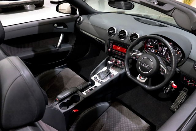 View our AUDI TT