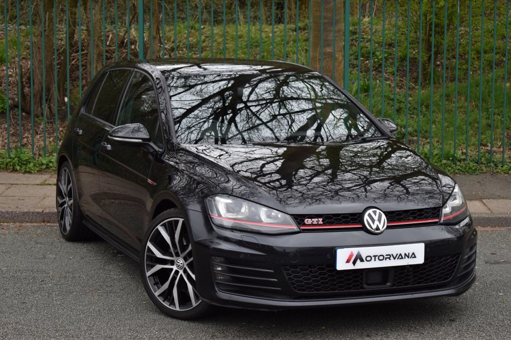 View our VOLKSWAGEN GOLF