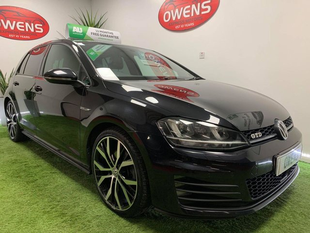 View our VOLKSWAGEN GOLF