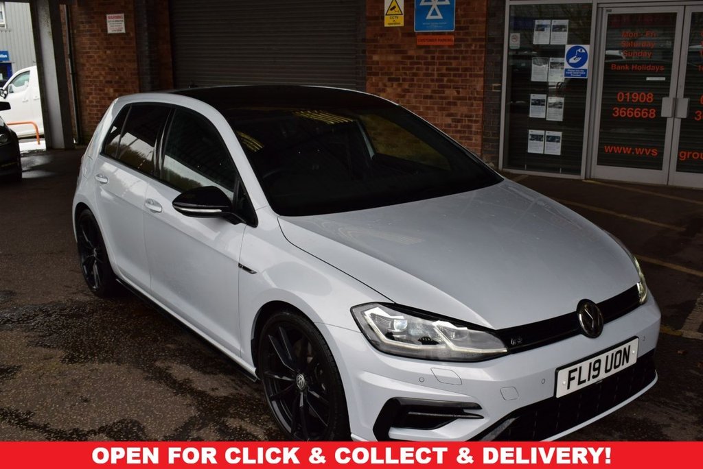 View our VOLKSWAGEN GOLF
