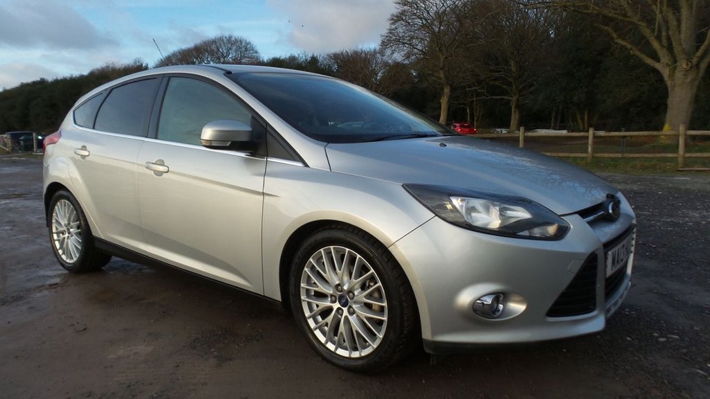 View our FORD FOCUS