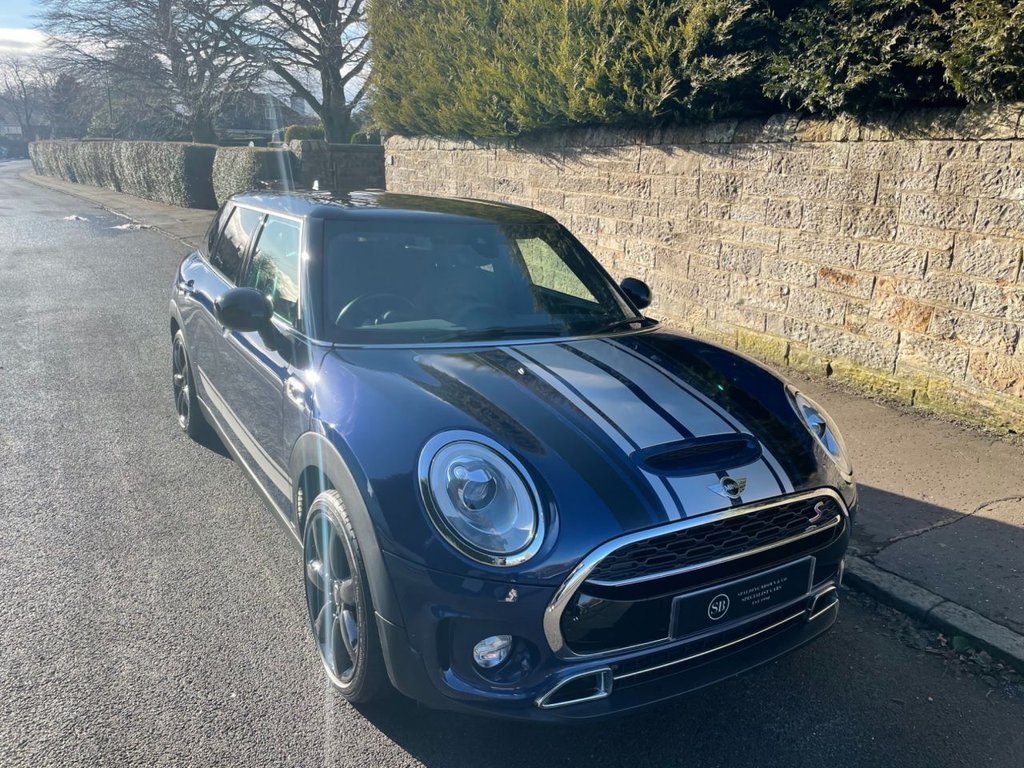 View our MINI CLUBMAN