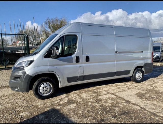 View our PEUGEOT BOXER