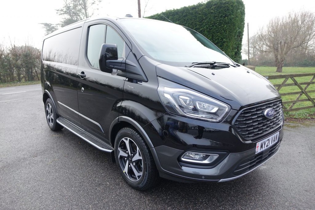 View our FORD TRANSIT CUSTOM