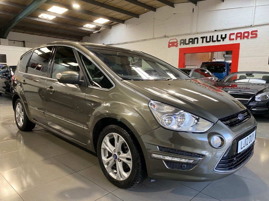 View our FORD S-MAX