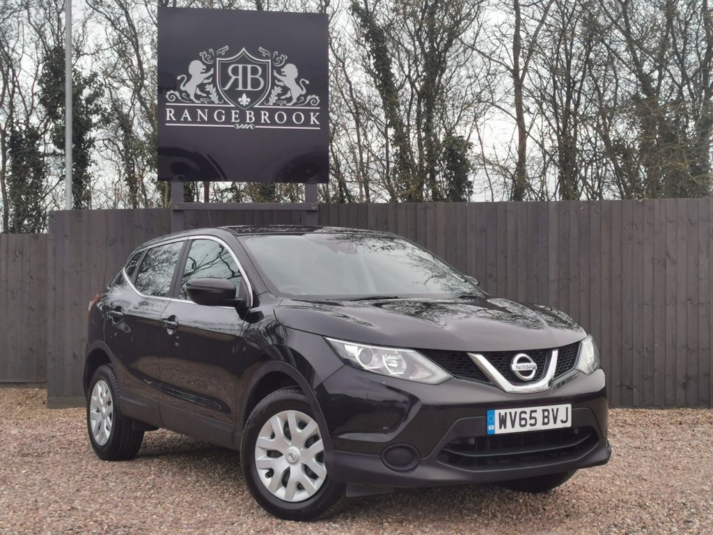 View our NISSAN QASHQAI