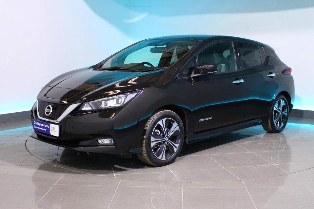 View our NISSAN LEAF