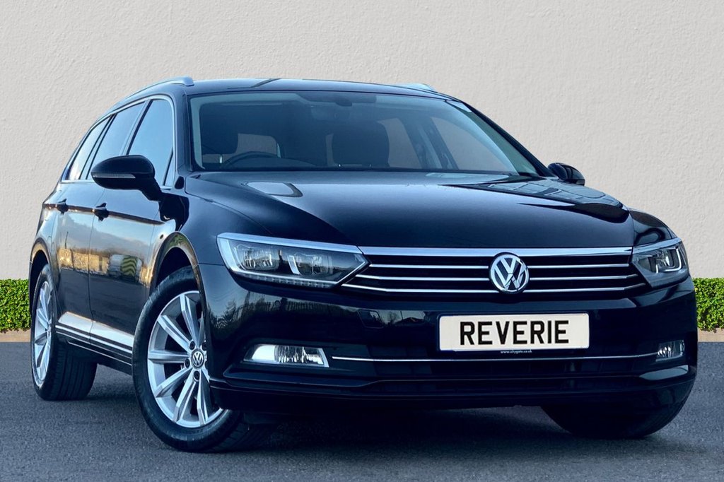 View our VOLKSWAGEN PASSAT