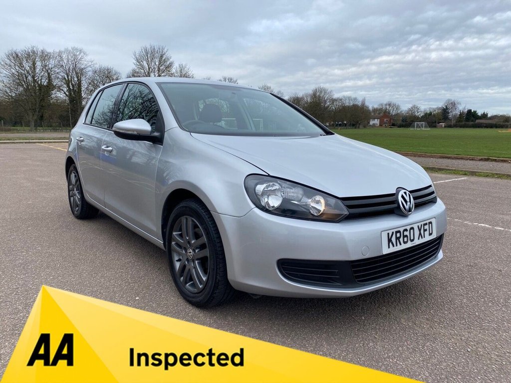 View our VOLKSWAGEN GOLF