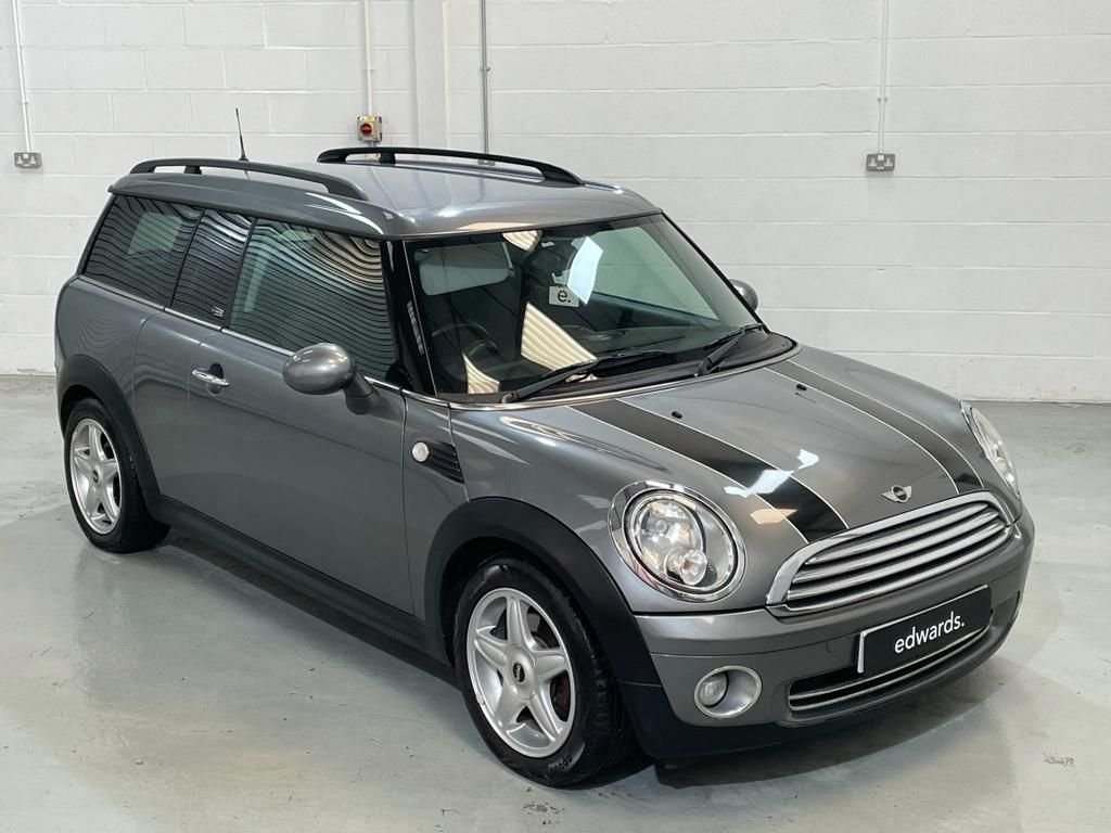 View our MINI CLUBMAN
