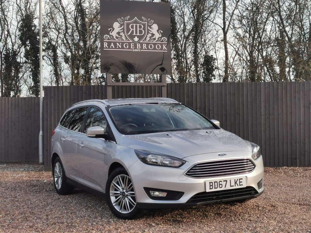 View our FORD FOCUS