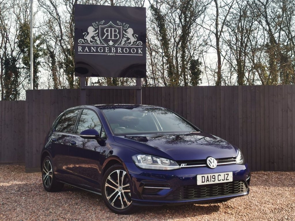 View our VOLKSWAGEN GOLF