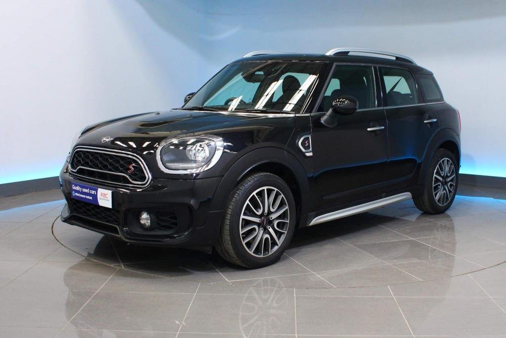 View our MINI COUNTRYMAN
