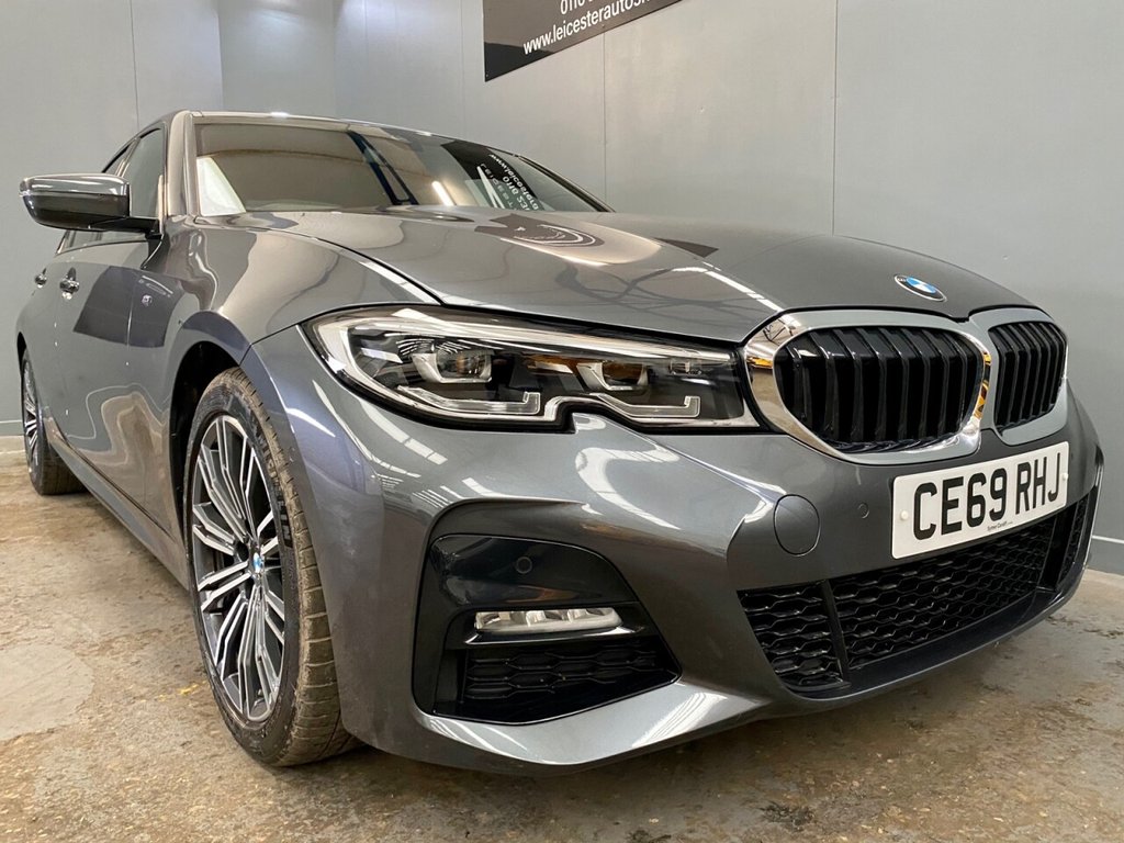 View our BMW 3 SERIES