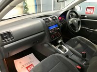 USED 2009 59 VOLKSWAGEN GOLF 1.9 SE TDI DSG DPF 5d 105 BHP DSG - Automatic - Rare Car
