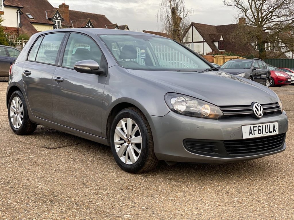 View our VOLKSWAGEN GOLF