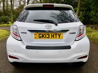 USED 2013 13 TOYOTA YARIS 1.3 VVT-I TREND 5d AUTO 98 BHP SATNAV//PARK CAMERA//BLUETOOTH//ALLOYS //FULL SERVICE HISTORY X7 STAMPS SATNAV//PARK CAMERA//BLUETOOTH//ALLOYS //FULL SERVICE HISTORY X7 STAMPS //LAST SERVICED @56,666 MILES