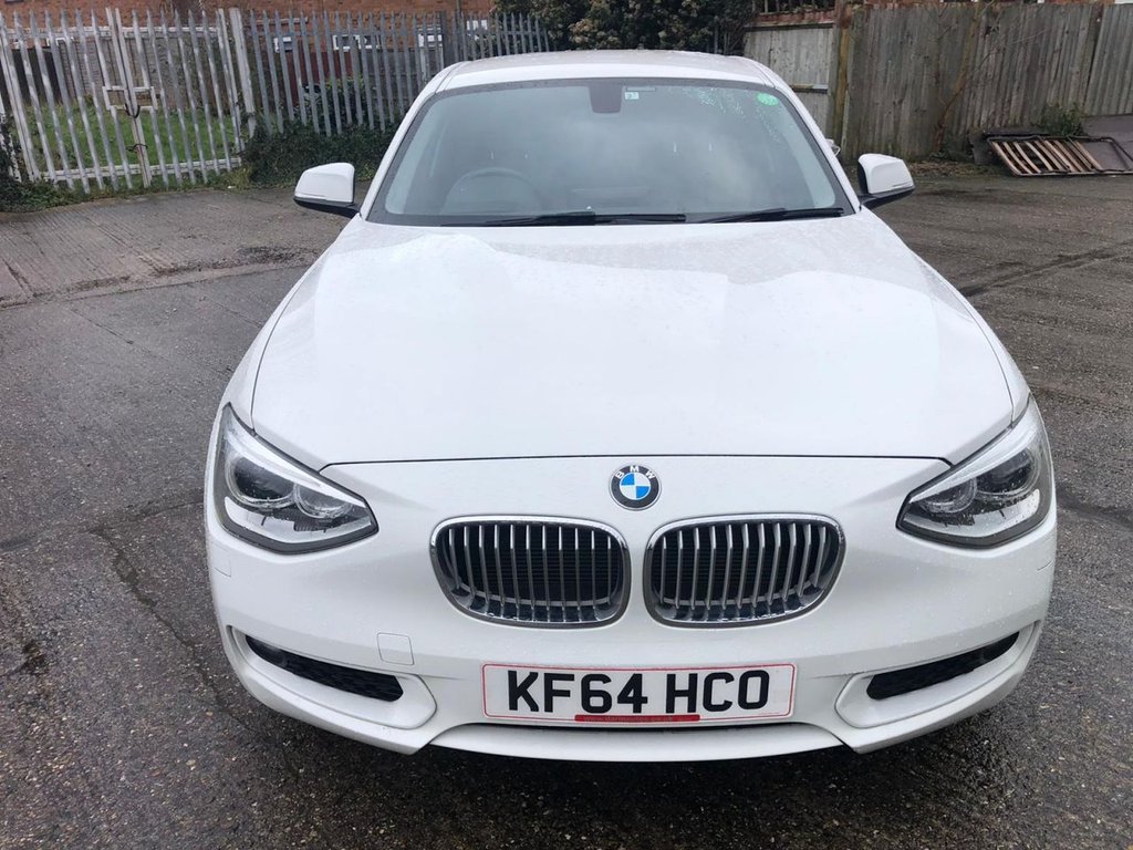 View our BMW 116i SPORT