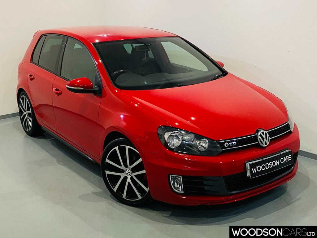 View our VOLKSWAGEN GOLF