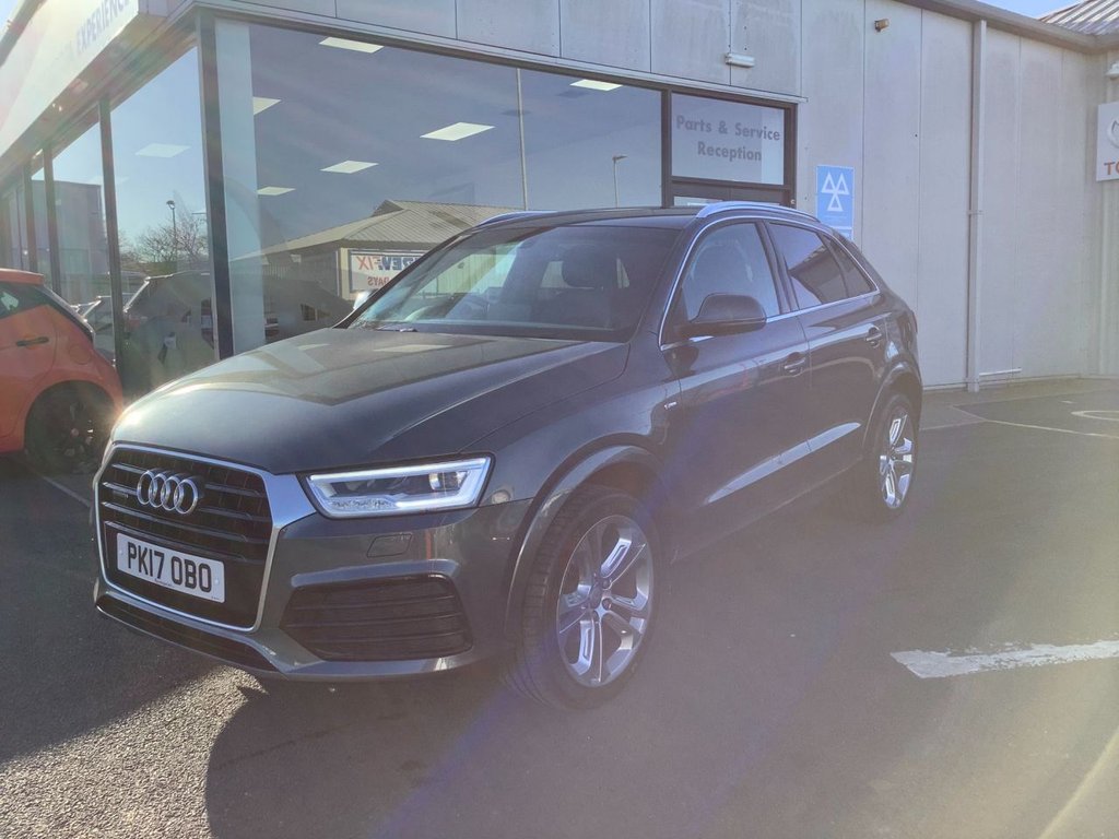 View our AUDI Q3