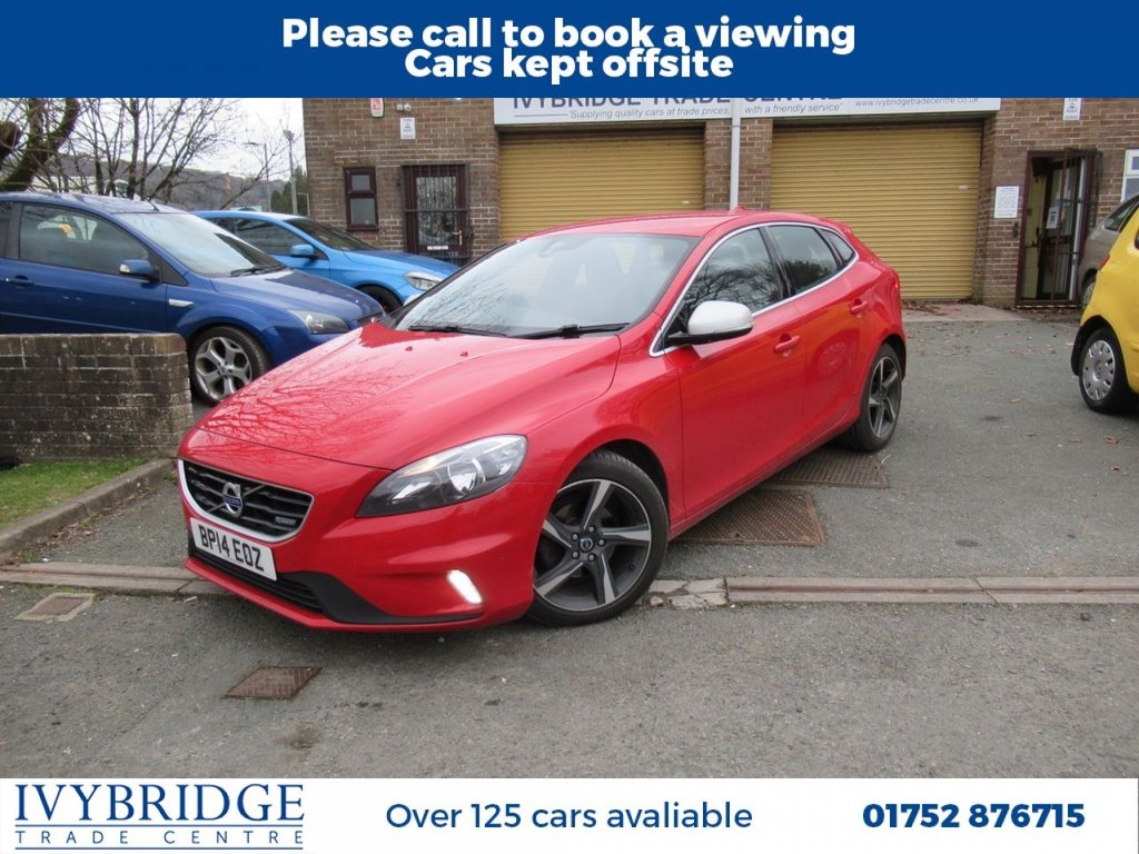 View our VOLVO V40