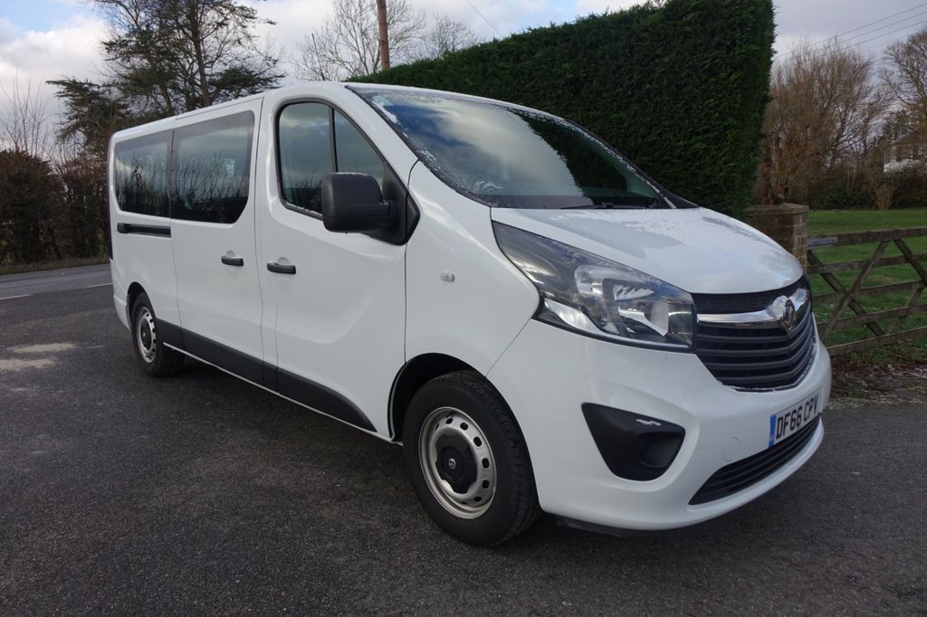 View our VAUXHALL VIVARO