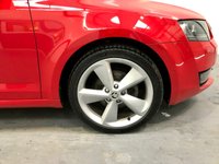 USED 2013 13 SKODA OCTAVIA 2.0 ELEGANCE TDI CR 5d 148 BHP 