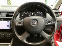 USED 2013 13 SKODA OCTAVIA 2.0 ELEGANCE TDI CR 5d 148 BHP 