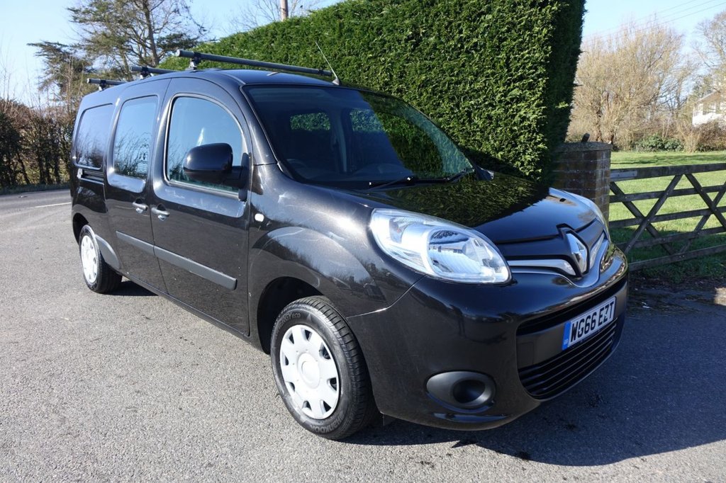 View our RENAULT KANGOO MAXI