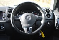 USED 2011 11 VOLKSWAGEN TIGUAN 2.0 MATCH TDI 4MOTION 5d 138 BHP www.suffolkcarcentre.co.uk - Located at Ilketshall
