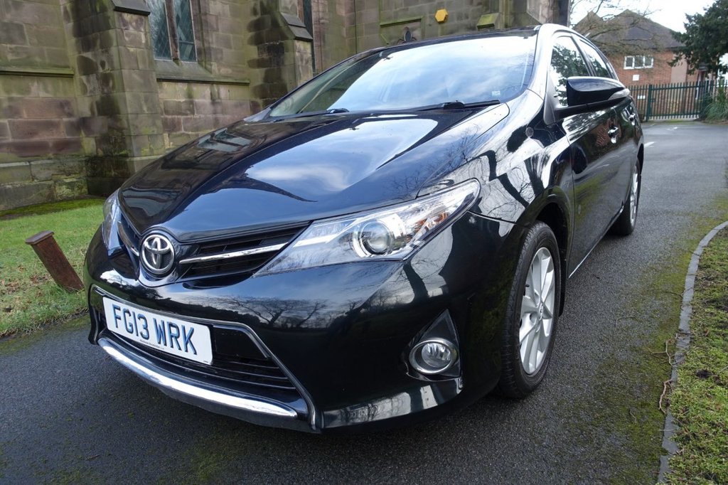 View our TOYOTA AURIS