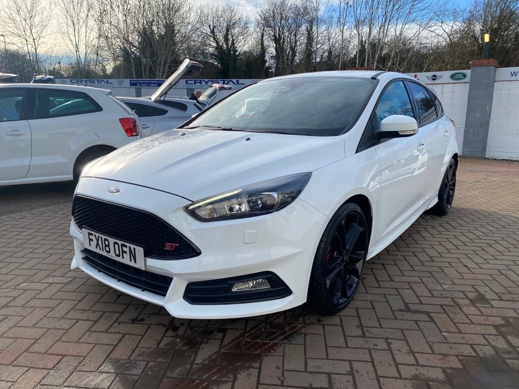 View our FORD FOCUS