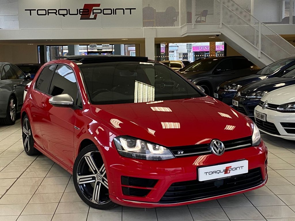 View our VOLKSWAGEN GOLF