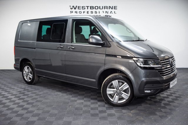 2020 20 Volkswagen Transporter T6.1 T32 2.0 TDI 150ps DSG Highline Kombi SWB