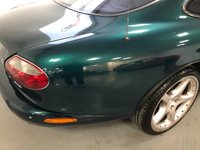 USED 2002 51 JAGUAR XK8 COUPE 4.0 V8 COUPE 2d 290 BHP * COLLECTORS CAR * MOT AUG 21 * 6 SERVICES * HEATED LEATHER SEATS * SERVICED NOVEMBER 2020 *