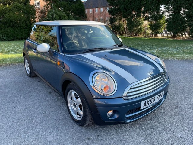 View our MINI HATCH COOPER