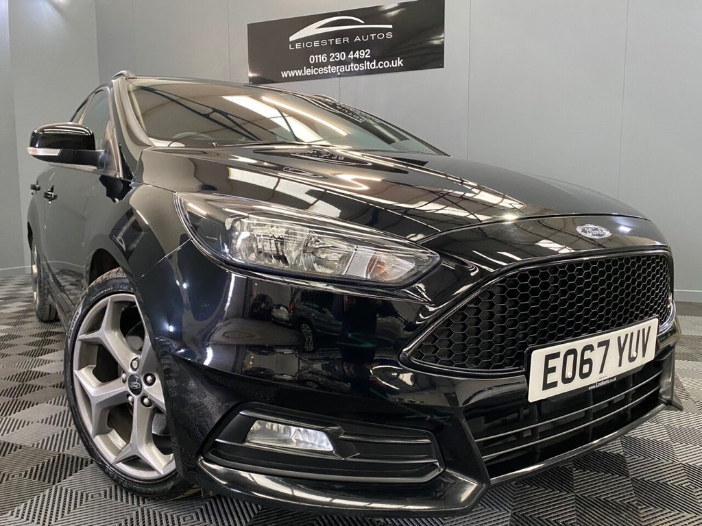 View our FORD FOCUS